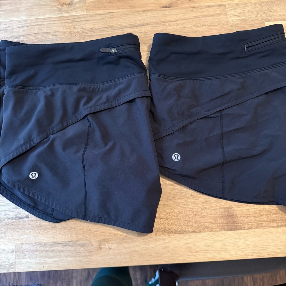 Lululemon Black speed up shorts (10)